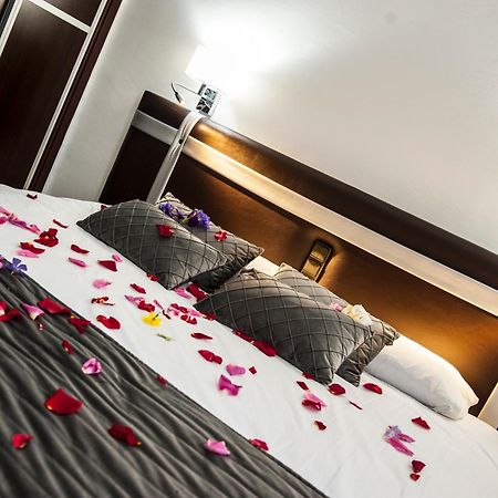 Hostal Las Palomas Lucena Exteriér fotografie