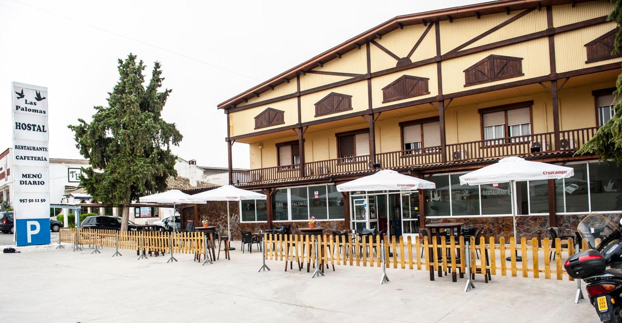 Hostal Las Palomas Lucena Exteriér fotografie